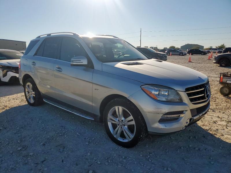 4JGDA5HB1CA046027 - 2012 MERCEDES-BENZ ML 350 4MATIC SILVER photo 4