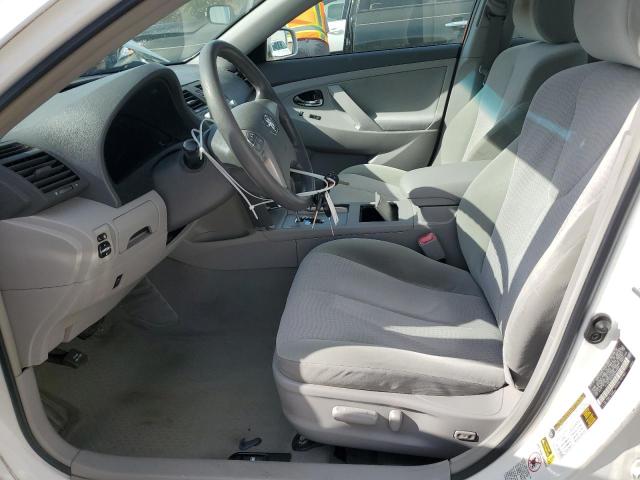 4T4BF3EK2BR094866 - 2011 TOYOTA CAMRY BASE WHITE photo 7