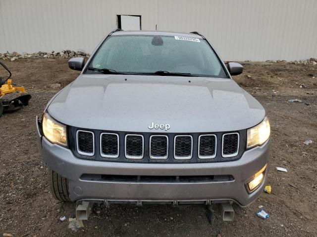 3C4NJDBB6JT185507 - 2018 JEEP COMPASS LATITUDE Szary zdjęcie 5