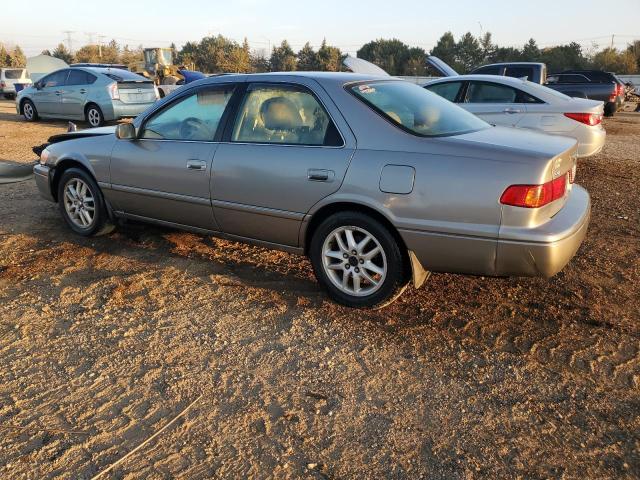 4T1BF28K0YU101855 - 2000 TOYOTA CAMRY LE 银色 照片 2