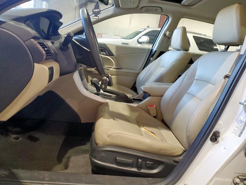 1HGCR3F8XGA019548 - 2016 HONDA ACCORD EXL WHITE photo 7