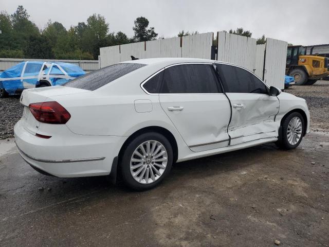 1VWBT7A31HC008732 - 2017 VOLKSWAGEN PASSAT SE 白色 照片 3