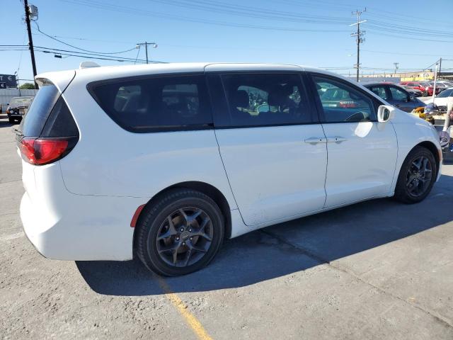 2C4RC1FG9JR287225 - 2018 CHRYSLER PACIFICA TOURING PLUS WHITE photo 3