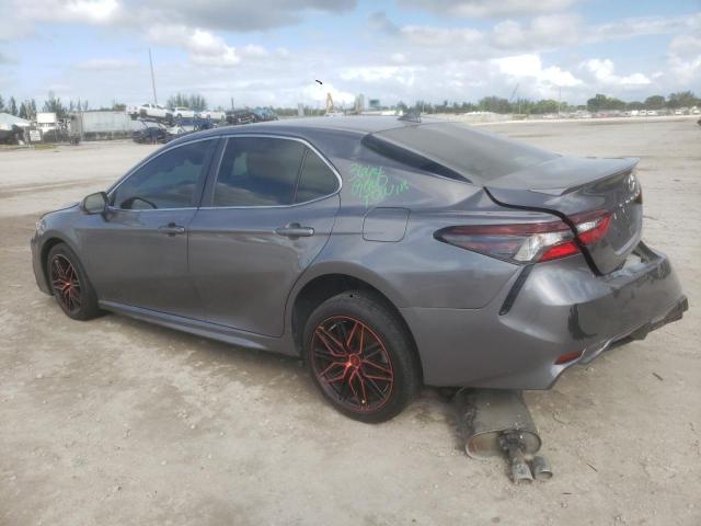 4T1G11AK7PU119969 - 2023 TOYOTA CAMRY SE NIGHT SHADE GRAY photo 2
