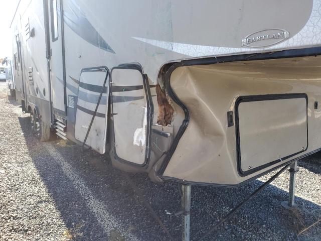 5SFCG3827DE260854 - 2013 HEARTLAND TOY HAULER 棕色 照片 9
