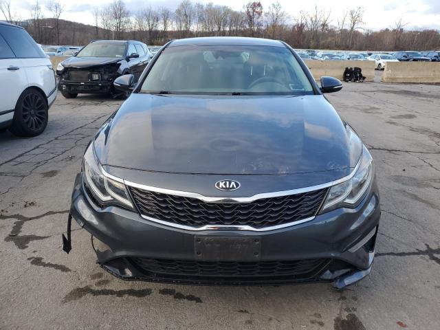 5XXGT4L38KG377387 - 2019 KIA OPTIMA LX Gris photo 5