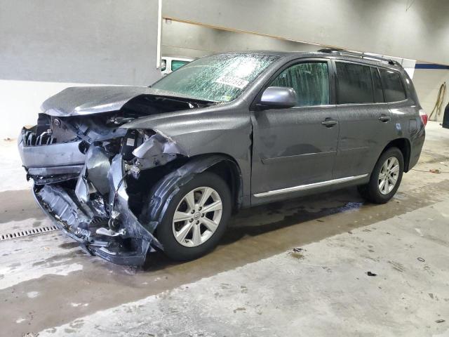 2013 TOYOTA HIGHLANDER BASE, 