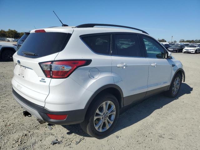 1FMCU9GD6JUC50475 - 2018 FORD ESCAPE SE Ақ фото 3