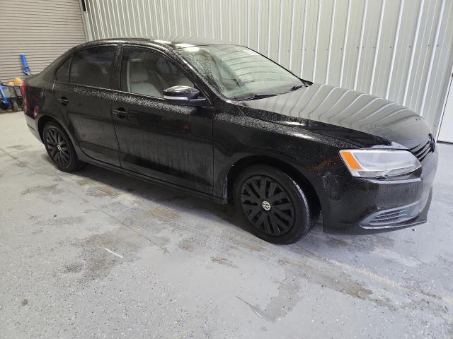 3VWDZ7AJ3BM313032 - 2011 VOLKSWAGEN JETTA SE BLACK photo 4