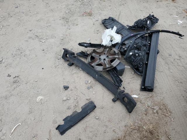 2T3BFREV4GW487385 - 2016 TOYOTA RAV4 LE BLACK photo 13