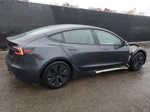5YJ3E1EB1RF721327 - 2024 TESLA MODEL 3 GRAY photo 3