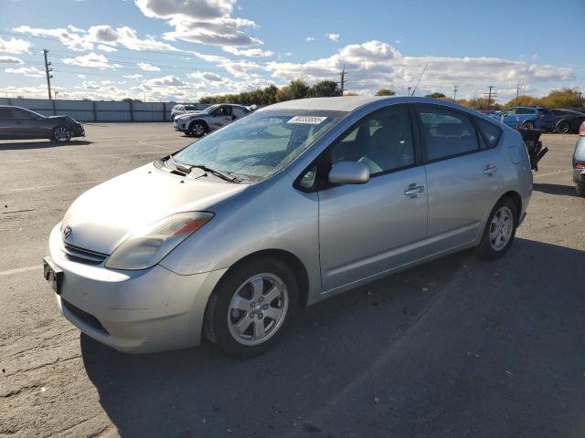 2004 TOYOTA PRIUS, 