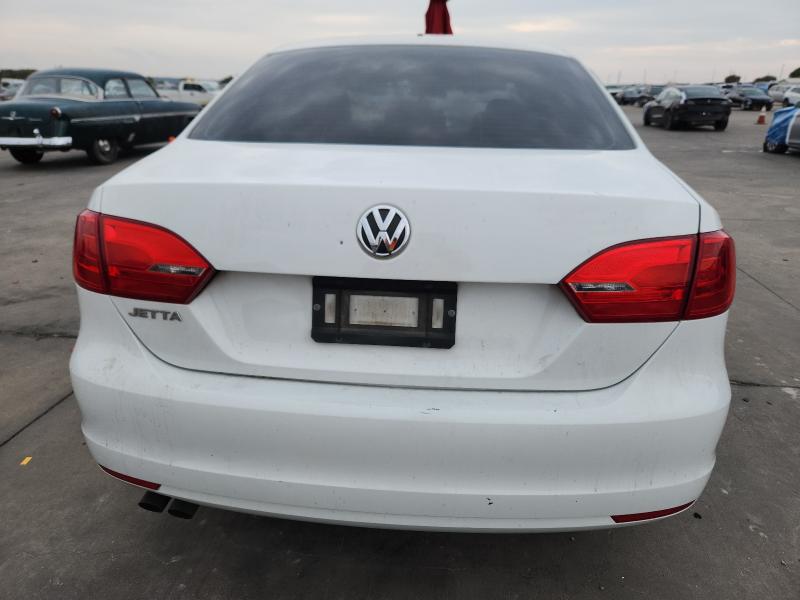 3VW2K7AJ1EM334848 - 2014 VOLKSWAGEN JETTA BASE 白色 照片 6
