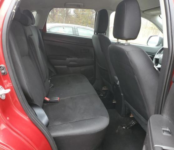 4A4AP3AU4EE005613 - 2014 MITSUBISHI OUTLANDER ES RED photo 11