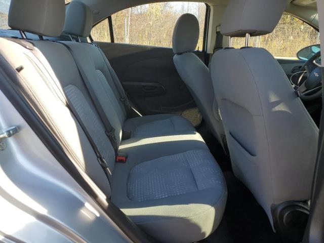 1G1JA5SHXF4131187 - 2015 CHEVROLET SONIC LS SILVER photo 10