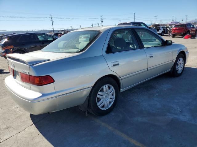 4T1BG22K81U068986 - 2001 TOYOTA CAMRY CE ვერცხლისფერი ფოტო 3