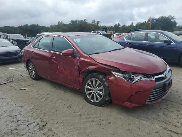 4T1BF1FK7FU986582 - 2015 TOYOTA CAMRY LE MAROON photo 4