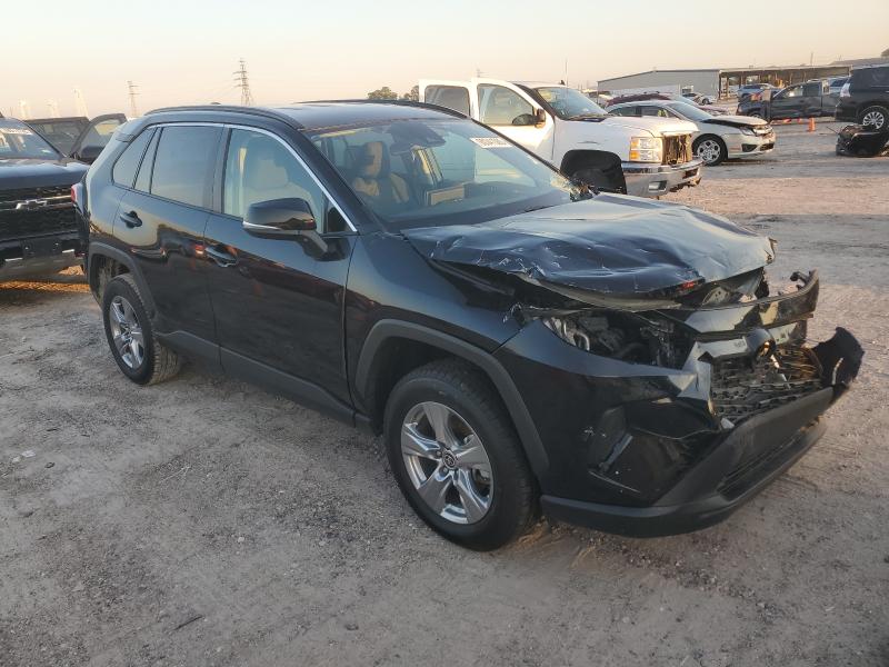 2T3W1RFV2RC264653 - 2024 TOYOTA RAV4 XLE შავი ფოტო 4
