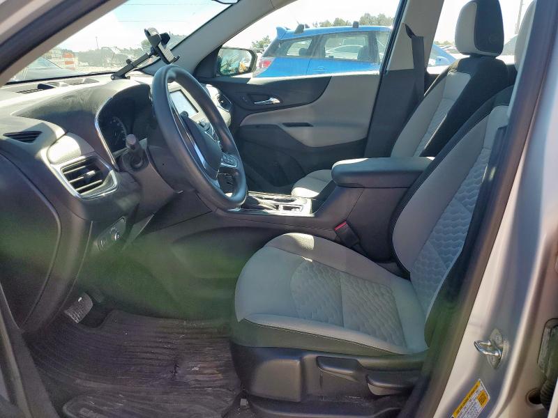 2GNAXHEV4J6159526 - 2018 CHEVROLET EQUINOX LS Күміс фото 7