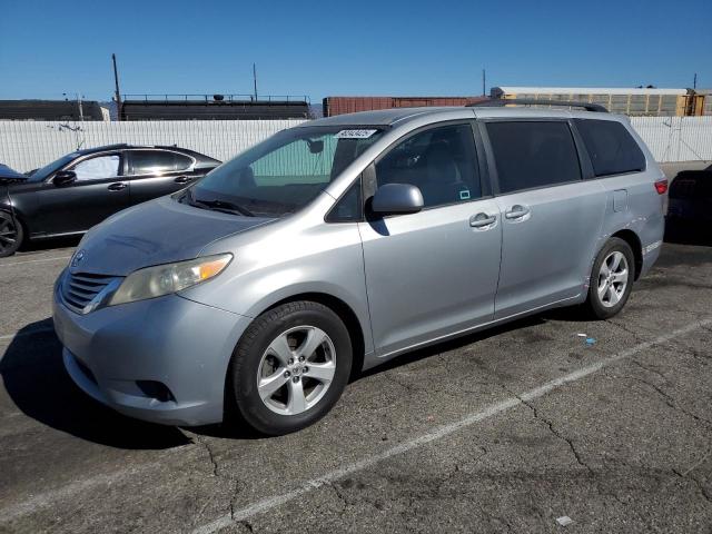 2015 TOYOTA SIENNA LE, 
