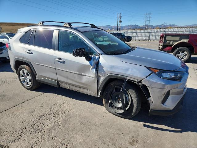 2T3F1RFV3LC103669 - 2020 TOYOTA RAV4 LE Серебристый фото 4