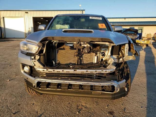 3TMCZ5ANXNM469532 - 2022 TOYOTA TACOMA DOUBLE CAB ნაცრისფერი ფოტო 5