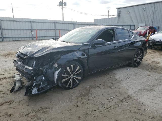2022 NISSAN ALTIMA SR, 