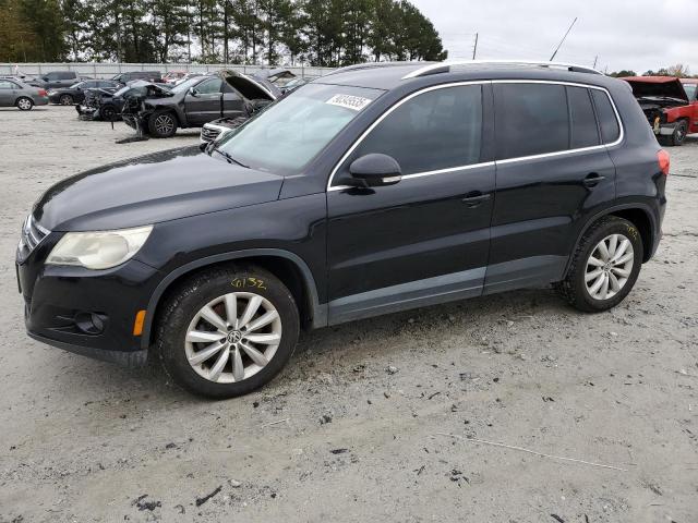 2011 VOLKSWAGEN TIGUAN S, 