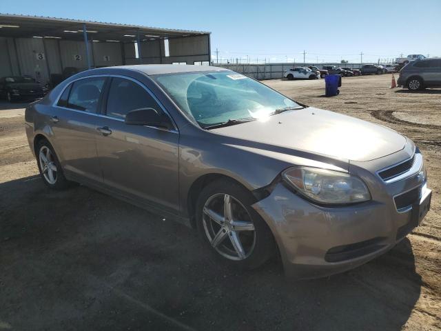 1G1ZB5E16BF298725 - 2011 CHEVROLET MALIBU LS Gris foto 4