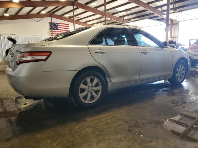 4T1BF3EK4AU013827 - 2010 TOYOTA CAMRY BASE 银色 照片 3