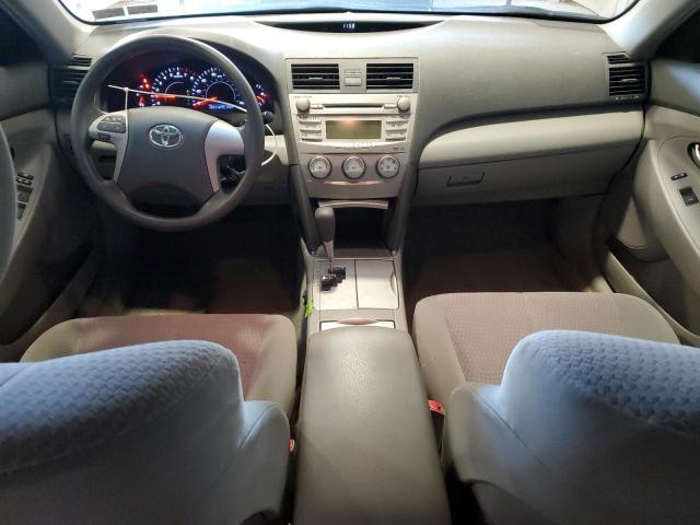 4T1BF3EK4AU013827 - 2010 TOYOTA CAMRY BASE 银色 照片 8