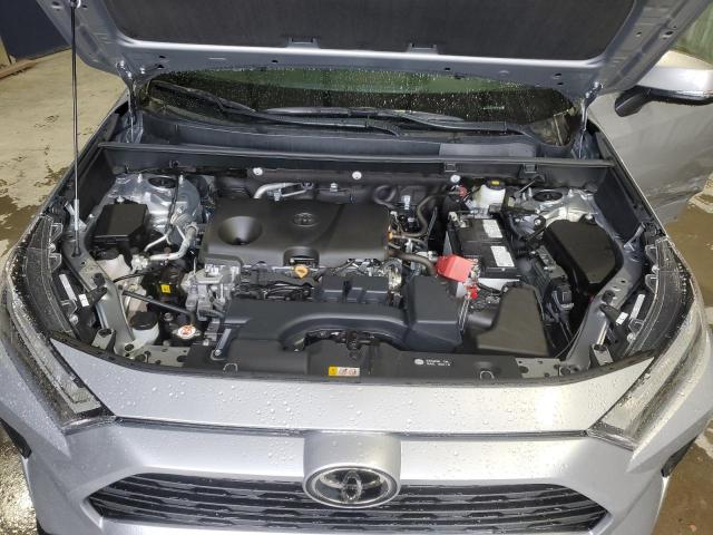 2T3P1RFV3SC536122 - 2025 TOYOTA RAV4 XLE SILVER photo 12