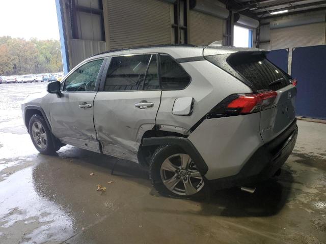 2T3P1RFV3SC536122 - 2025 TOYOTA RAV4 XLE SILVER photo 2