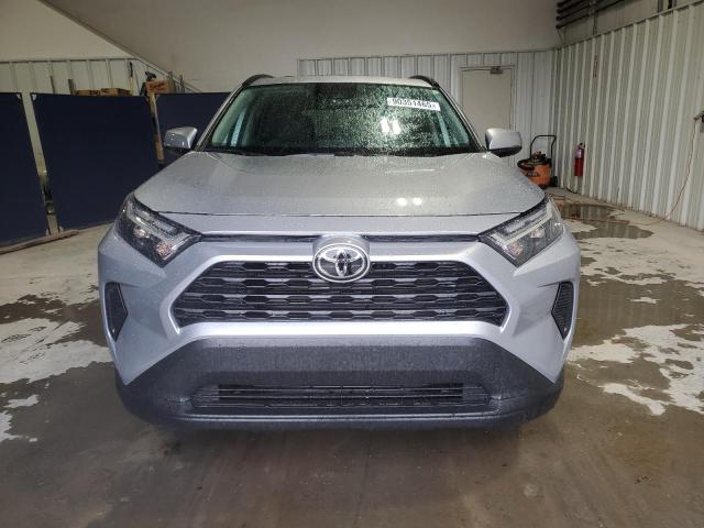 2T3P1RFV3SC536122 - 2025 TOYOTA RAV4 XLE SILVER photo 5