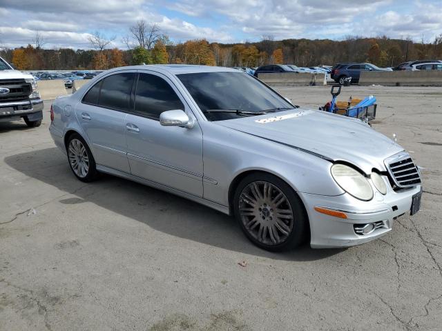 WDBUF87X48B358511 - 2008 MERCEDES-BENZ E 350 4MATIC SILVER photo 4
