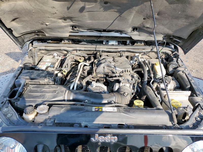 1C4HJWEG9FL623827 - 2015 JEEP WRANGLER U SAHARA BLACK photo 12