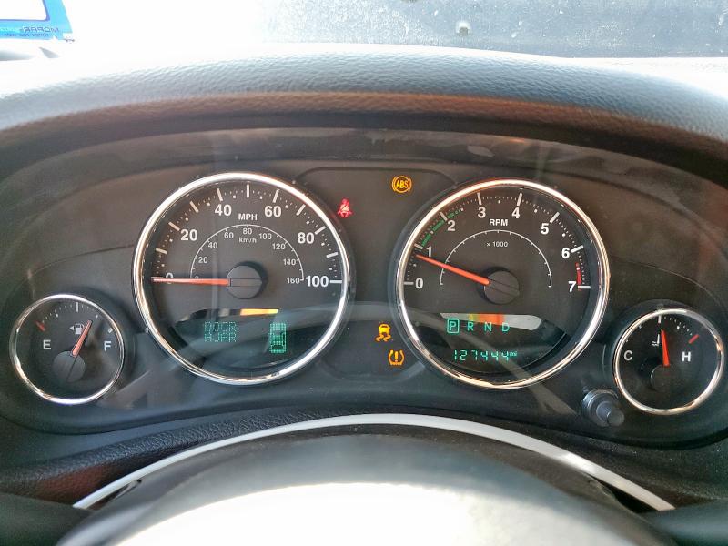 1C4HJWEG9FL623827 - 2015 JEEP WRANGLER U SAHARA BLACK photo 9