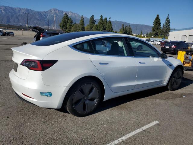 5YJ3E1EA1LF633165 - 2020 TESLA MODEL 3 თეთრი ფოტო 3