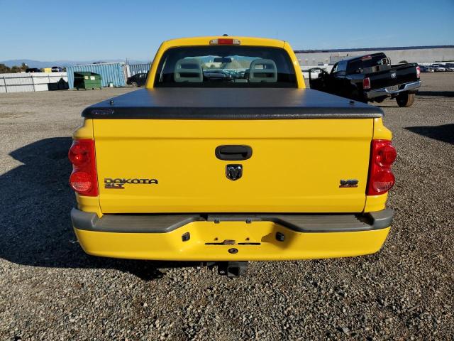 1D7HW48N56S573813 - 2006 DODGE DAKOTA QUAD SLT YELLOW photo 6