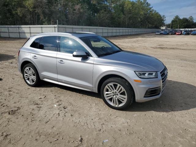 WA1BNAFY8J2023118 - 2018 AUDI Q5 PREMIUM PLUS SILVER photo 4