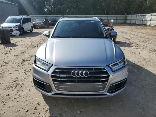 WA1BNAFY8J2023118 - 2018 AUDI Q5 PREMIUM PLUS SILVER photo 5