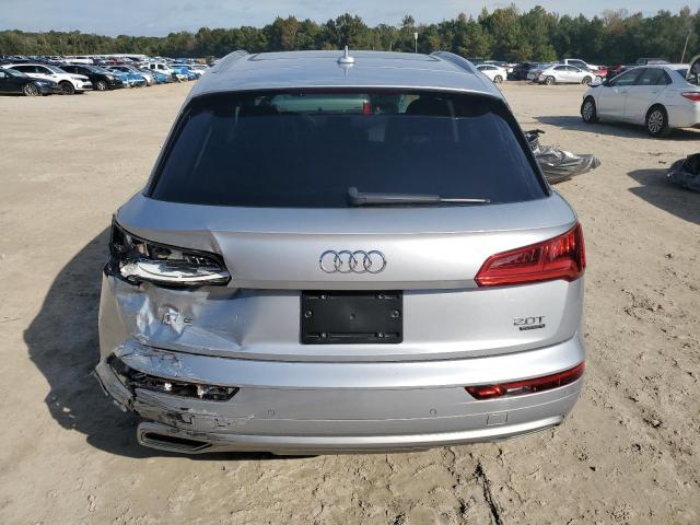 WA1BNAFY8J2023118 - 2018 AUDI Q5 PREMIUM PLUS SILVER photo 6