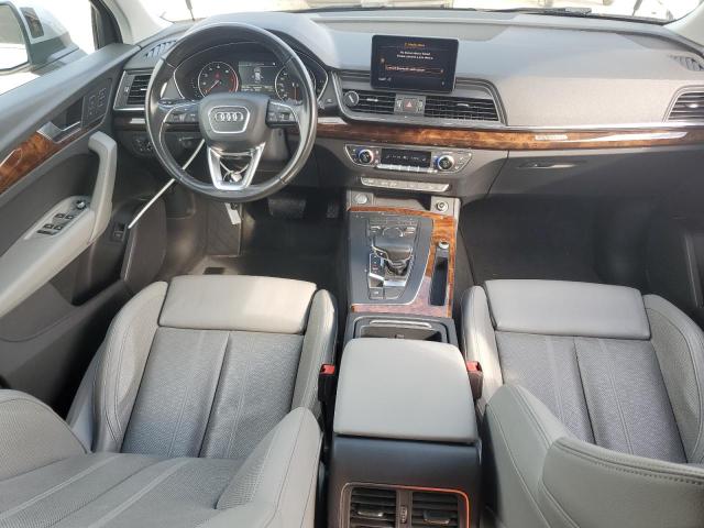 WA1BNAFY8J2023118 - 2018 AUDI Q5 PREMIUM PLUS SILVER photo 8