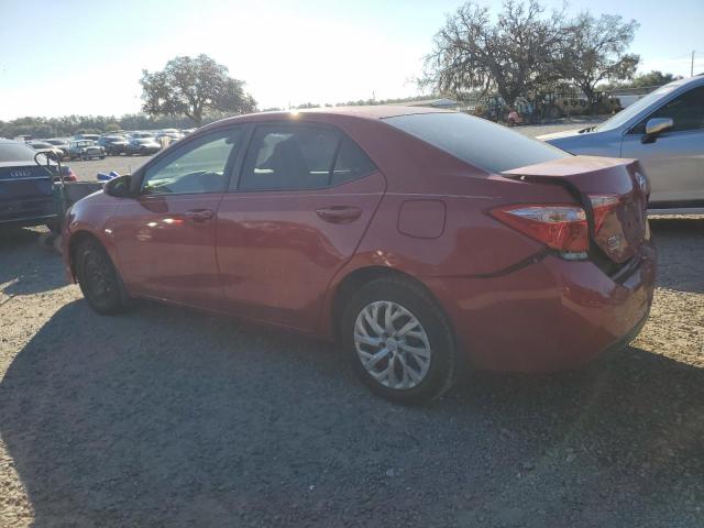 5YFBURHE9JP823616 - 2018 TOYOTA COROLLA L RED photo 2