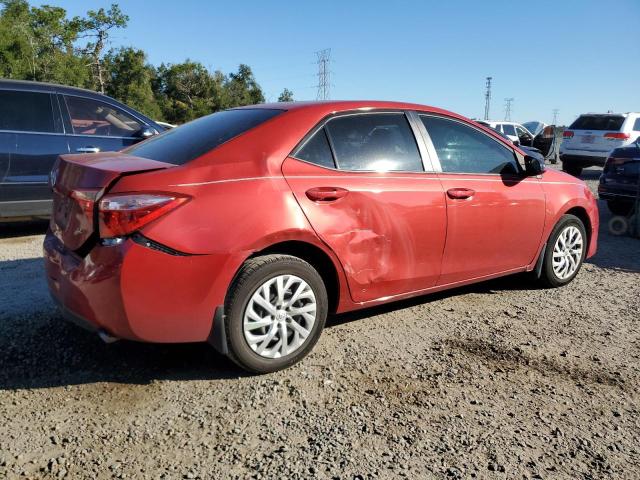 5YFBURHE9JP823616 - 2018 TOYOTA COROLLA L RED photo 3
