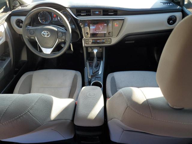 5YFBURHE9JP823616 - 2018 TOYOTA COROLLA L RED photo 8