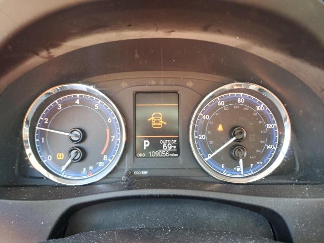 5YFBURHE9JP823616 - 2018 TOYOTA COROLLA L RED photo 9