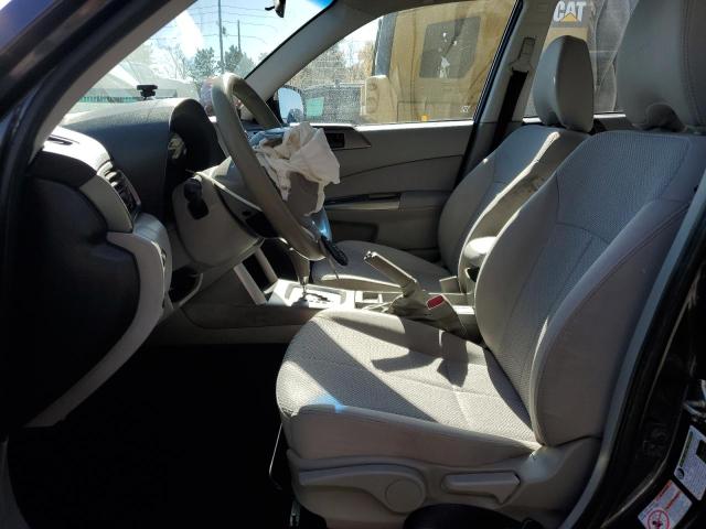 JF2SHABC5DH437418 - 2013 SUBARU FORESTER 2.5X Grau Foto 7