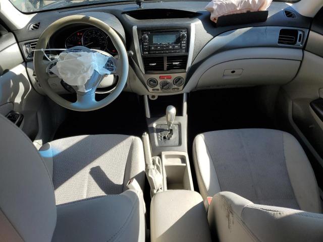 JF2SHABC5DH437418 - 2013 SUBARU FORESTER 2.5X Grau Foto 8