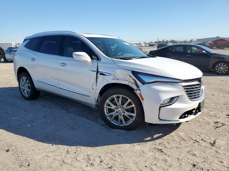 5GAERBKW2PJ237619 - 2023 BUICK ENCLAVE ESSENCE WHITE photo 4